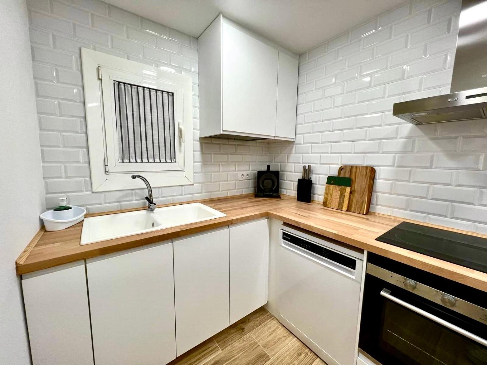 Appartamento Casa 24 Roda de Bará Esterno foto